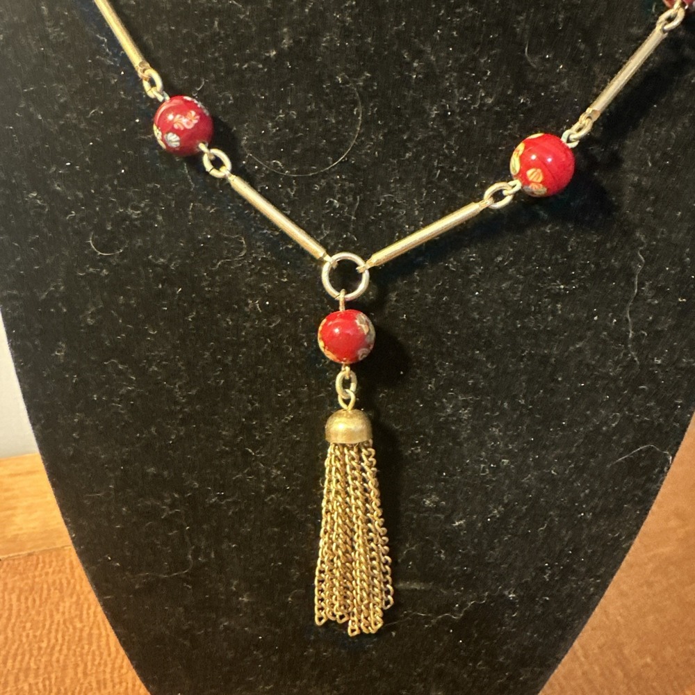 Sarah Coventry Gold-tone Necklace with Red Beads and Tassel - Picture 2 of 13